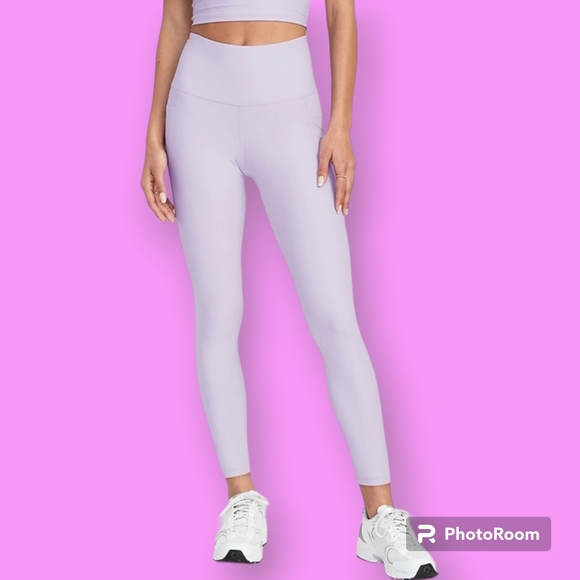 Old Navy Pants - Old Navy Dusky Lavender High-Waisted Powersoft 7/8 Leggings Size 2X